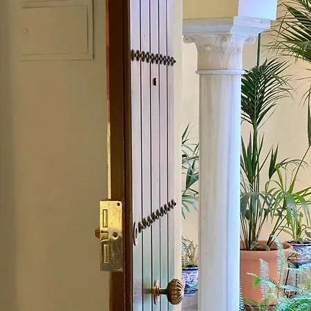 Apartment Caballerizas Seville